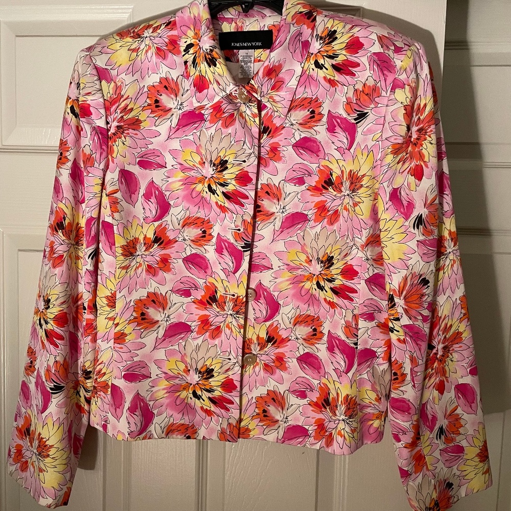 Jones New York Women's Pink Floral Jacket